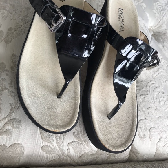 Michael Kors Wedges - Picture 2 of 4